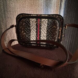 Burberry Crossbody bag.